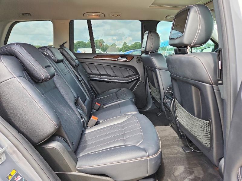 Photo 11 from auction – 2014 MERCEDES-BENZ GL with VIN 4JGDF7CE8EA354734