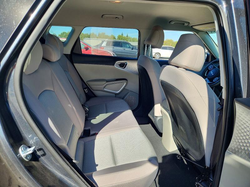 Снимка 10 от търг – 2025 KIA SOUL с VIN KNDJ23AU8S7274736