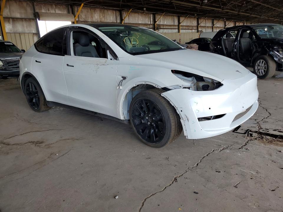 Photo 4 from auction – 2021 TESLA MODEL Y with VIN 5YJYGDEEXMF140011