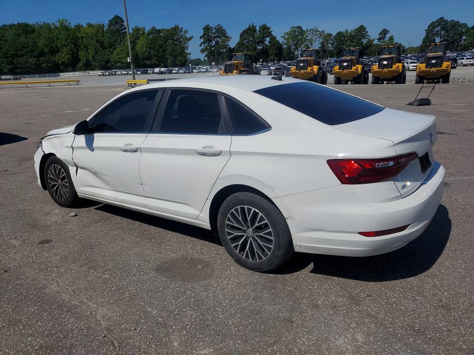 Снимка 2 от търг – 2021 VOLKSWAGEN JETTA с VIN 3VWC57BU6MM045015