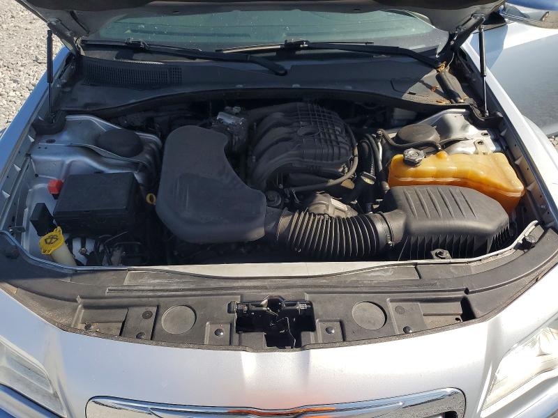 Photo 11 from auction – 2013 CHRYSLER 300C with VIN 2C3CCAEG9DH613238