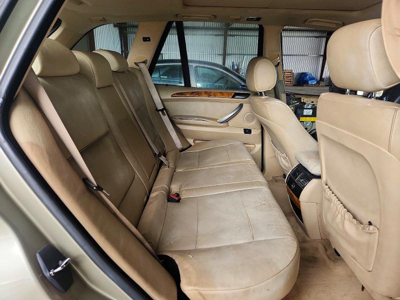 Photo 11 from auction – 2004 BMW X5 with VIN 5UXFA135X4LU44512