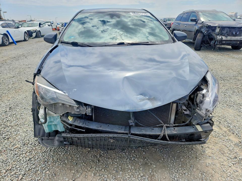 Photo 5 from auction – 2017 TOYOTA COROLLA with VIN 5YFBURHE2HP651097