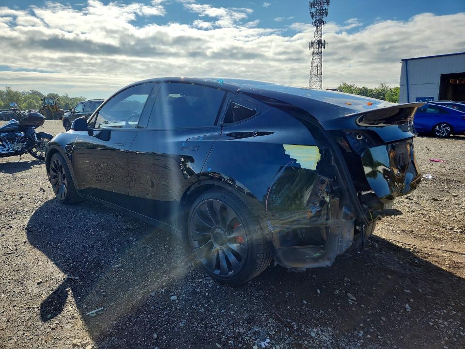 Photo 2 from auction – 2023 TESLA MODEL Y with VIN 7SAYGDEF4PF980110