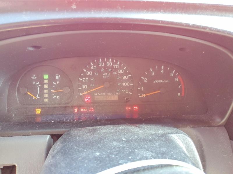 Photo 9 from auction – 2000 NISSAN FRONTIER with VIN 1N6ED26Y7YC331927