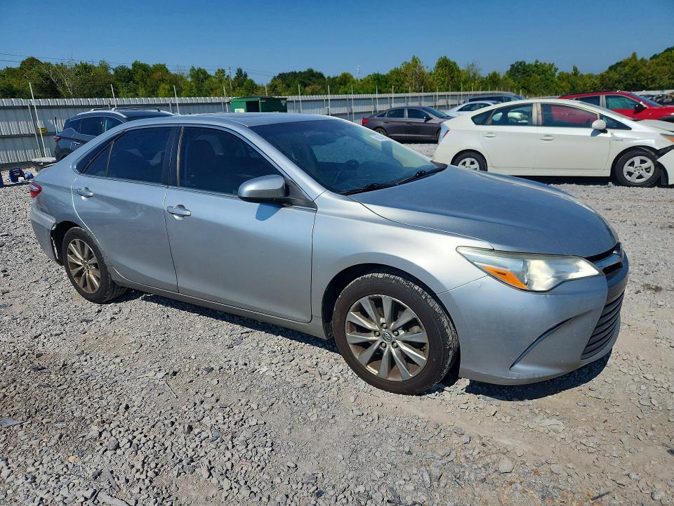 Photo 4 from auction – 2015 TOYOTA CAMRY with VIN 4T1BF1FK9FU974966