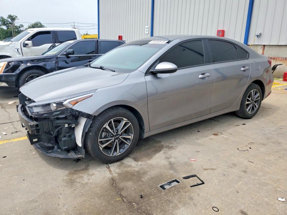 KIA FORTE 2024 z numerem VIN 3KPF24AD4RE809616 - Zdjęcie z aukcji