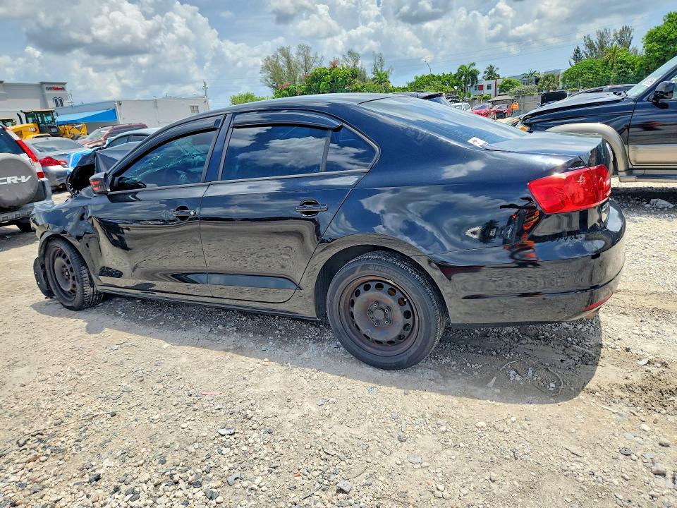 Photo 2 from auction – 2013 VOLKSWAGEN JETTA with VIN 3VW2K7AJXDM217445