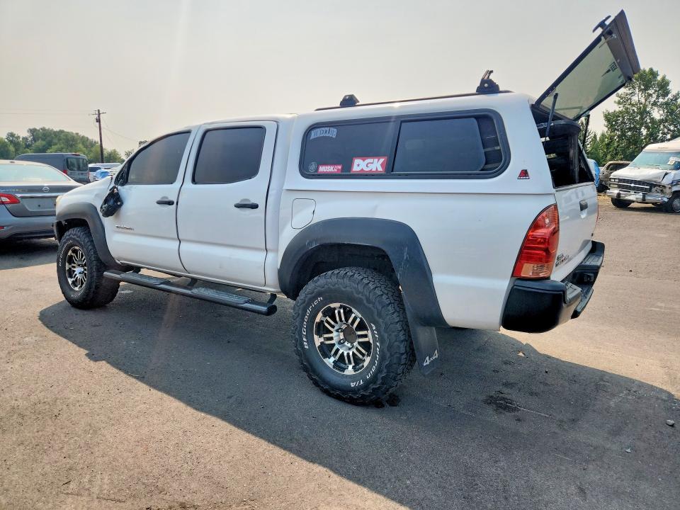 Photo 2 from auction – 2014 TOYOTA TACOMA with VIN 3TMLU4EN6EM135713