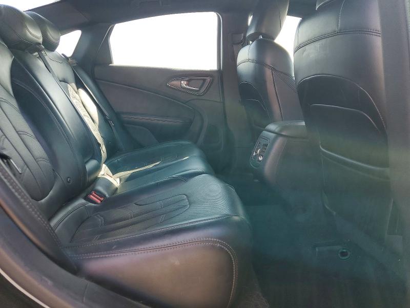Photo 10 from auction – 2015 CHRYSLER 200 with VIN 1C3CCCDG7FN664776