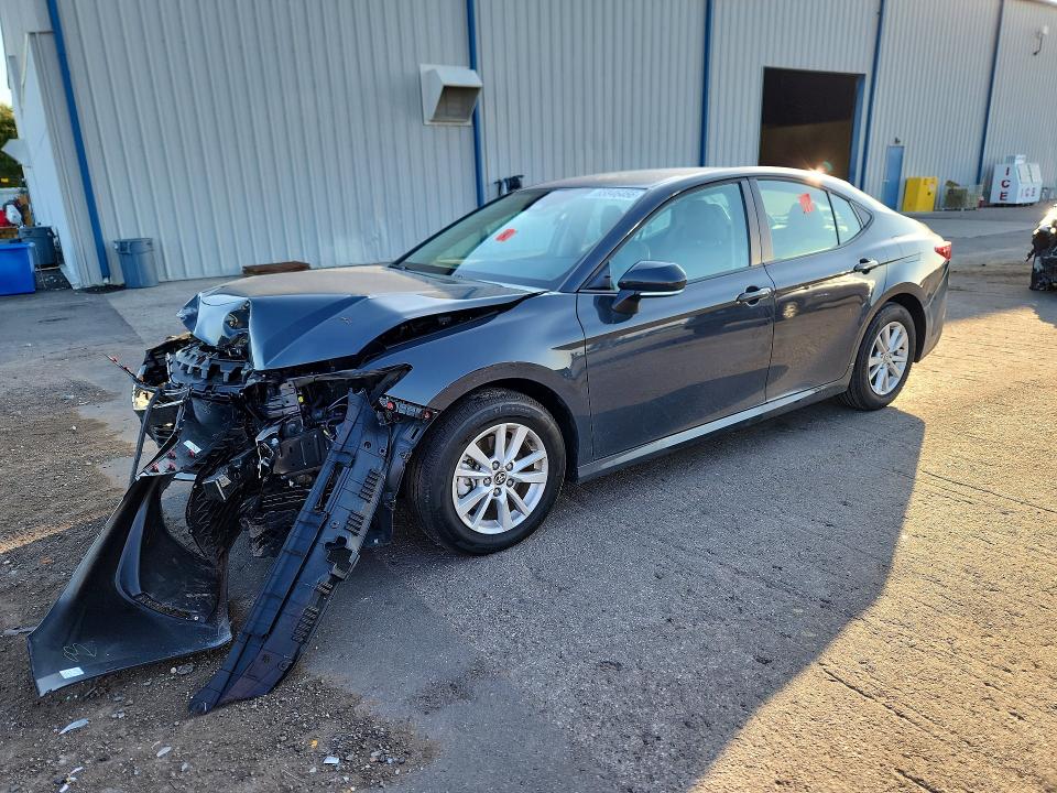 Photo 1 from auction – 2026 TOYOTA CAMRY with VIN 4T1DAACK1TU693526