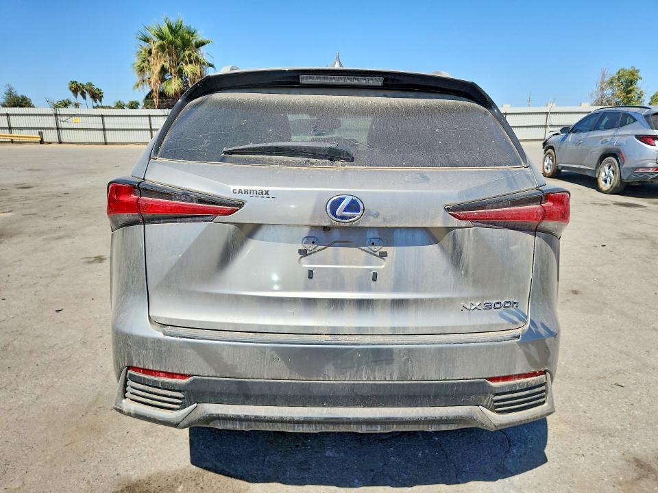 Photo 6 from auction – 2019 LEXUS NX with VIN JTJBJRBZ4K2120443