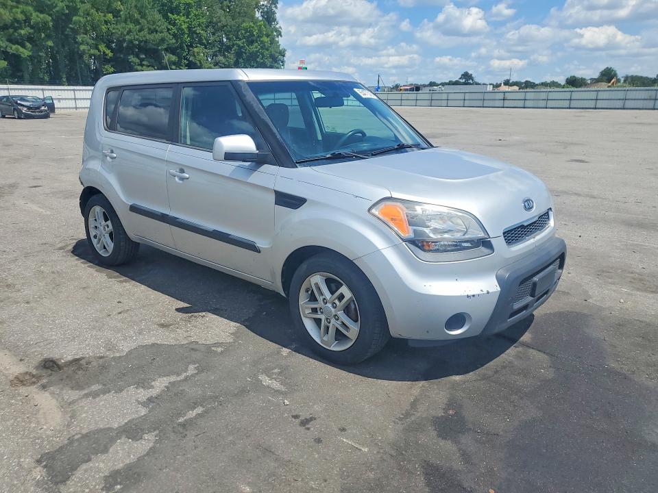 Zdjęcie 4 z aukcji – 2011 KIA SOUL z VIN KNDJT2A21B7708226