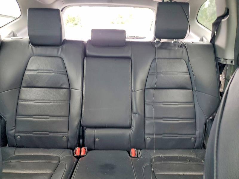 Photo 10 from auction – 2019 HONDA CR-V with VIN 2HKRW2H81KH634256