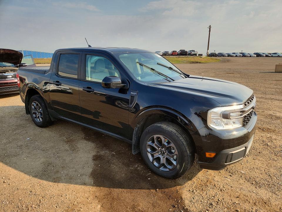 Photo 4 from auction – 2022 FORD MAVERICK with VIN 3FTTW8E38NRA57941