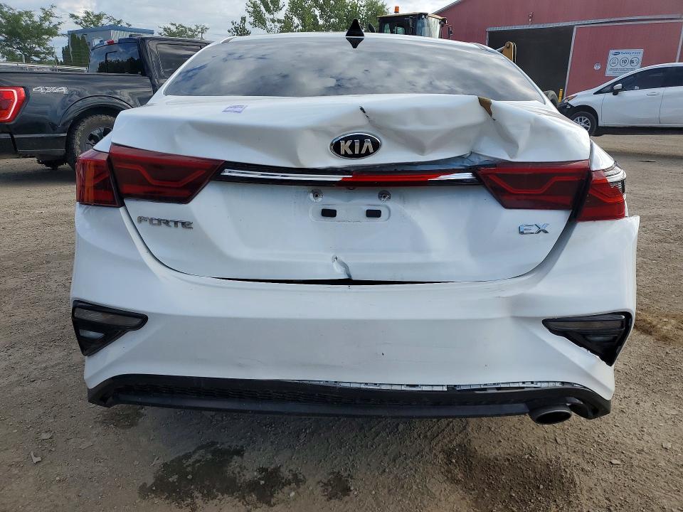 Photo 6 from auction – 2021 KIA FORTE with VIN 3KPF54AD2ME355639
