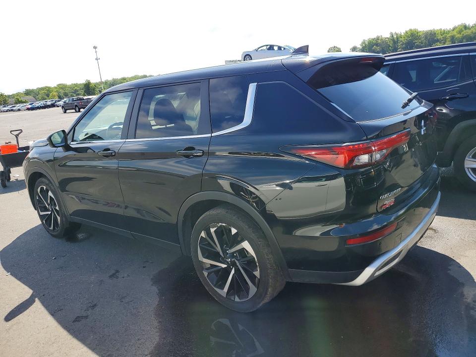 Photo 2 from auction – 2024 MITSUBISHI OUTLANDER with VIN JA4J3VA87RZ043556