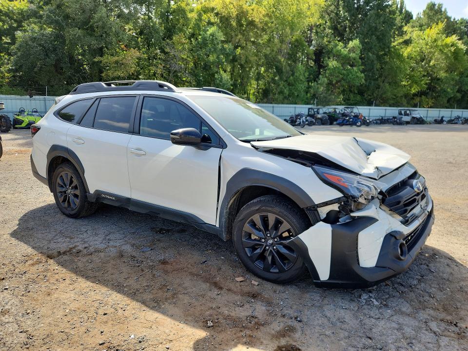 Photo 4 from auction – 2025 SUBARU OUTBACK with VIN 4S4BTGLD4S3109954
