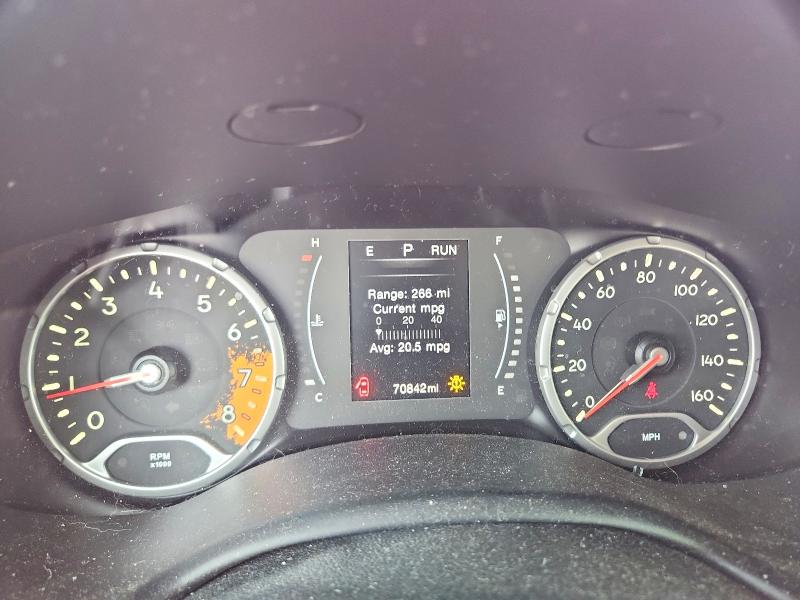 Foto 9 de la subasta – 2017 JEEP RENEGADE con VIN ZACCJBBB3HPF17240