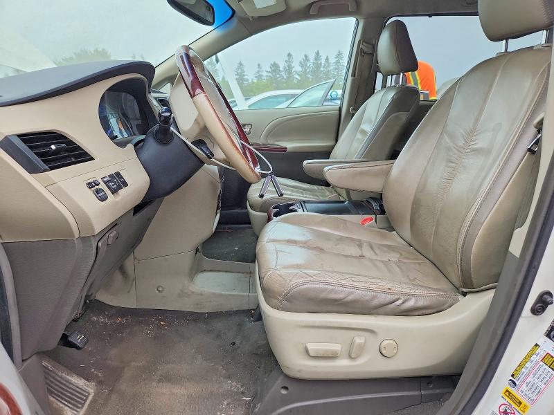 Photo 7 from auction – 2011 TOYOTA SIENNA with VIN 5TDDK3DCXBS012691
