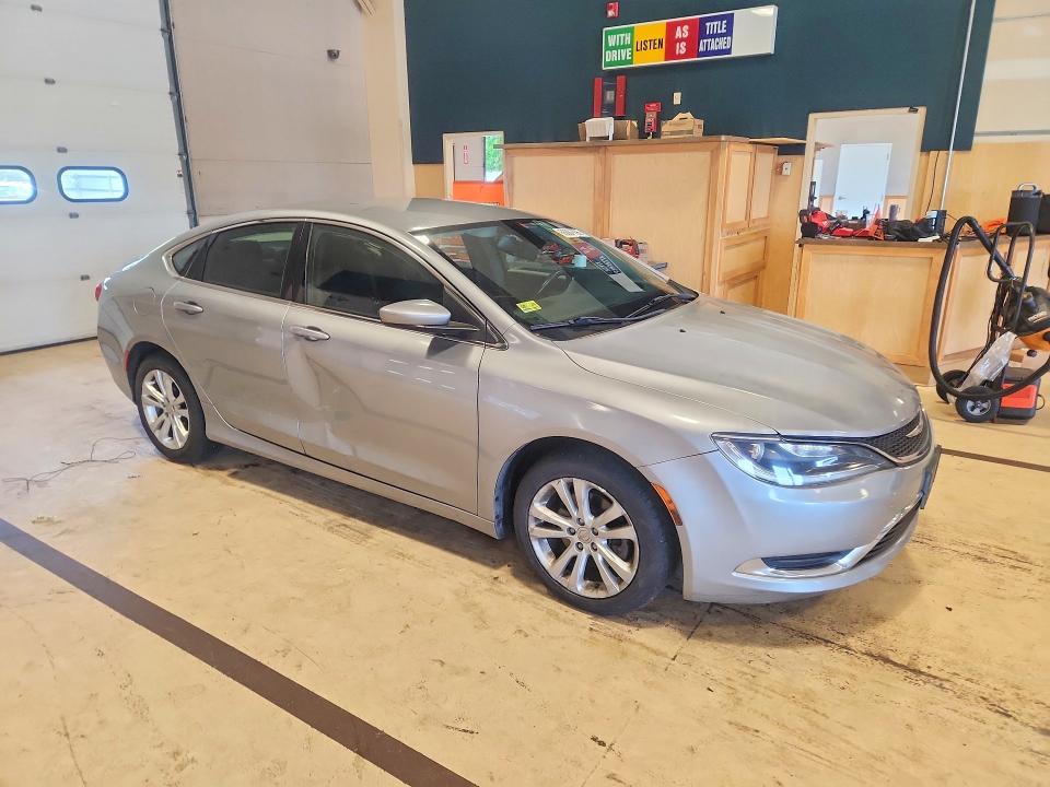 Photo 4 from auction – 2015 CHRYSLER 200 with VIN 1C3CCCAB3FN719846