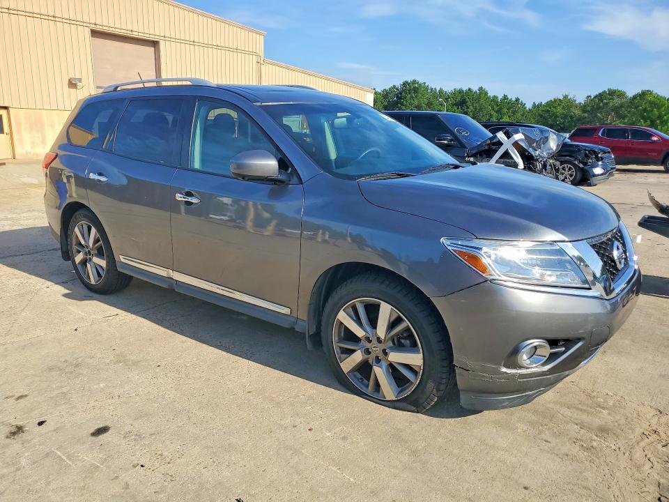 Photo 4 from auction – 2016 NISSAN PATHFINDER with VIN 5N1AR2MN1GC665831