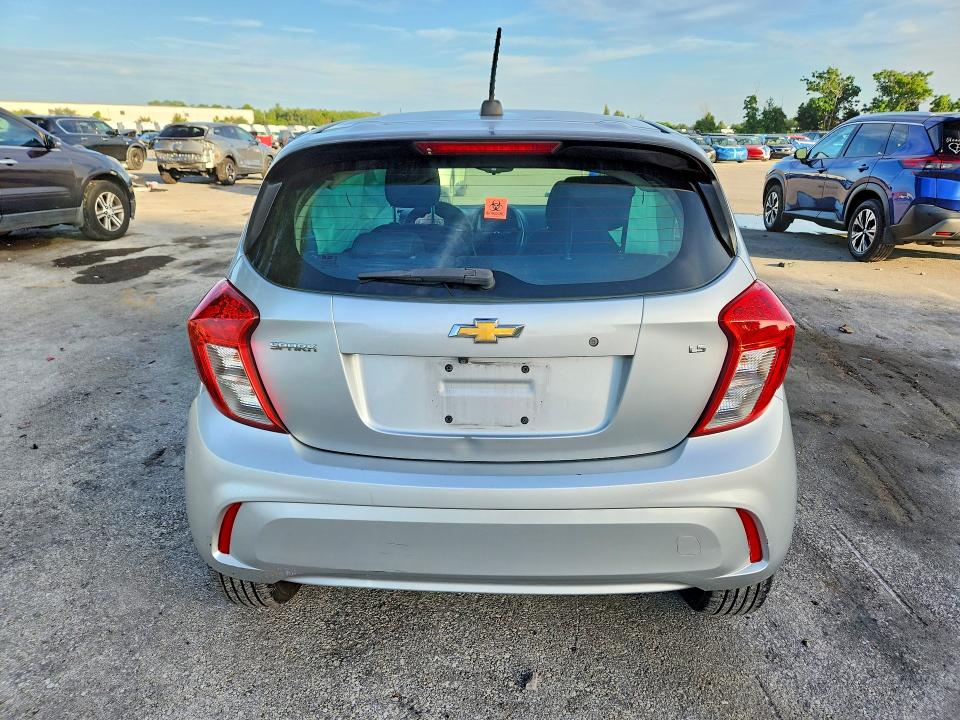 Photo 6 from auction – 2016 CHEVROLET SPARK with VIN KL8CB6SA7GC605375