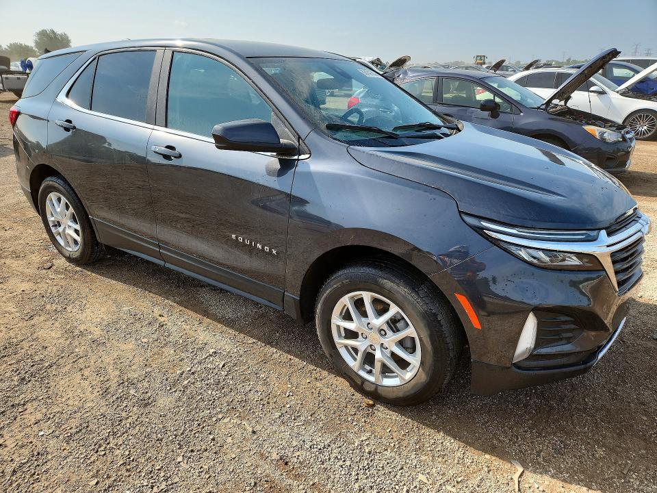 Photo 4 from auction – 2023 CHEVROLET EQUINOX with VIN 3GNAXUEG9PS155685