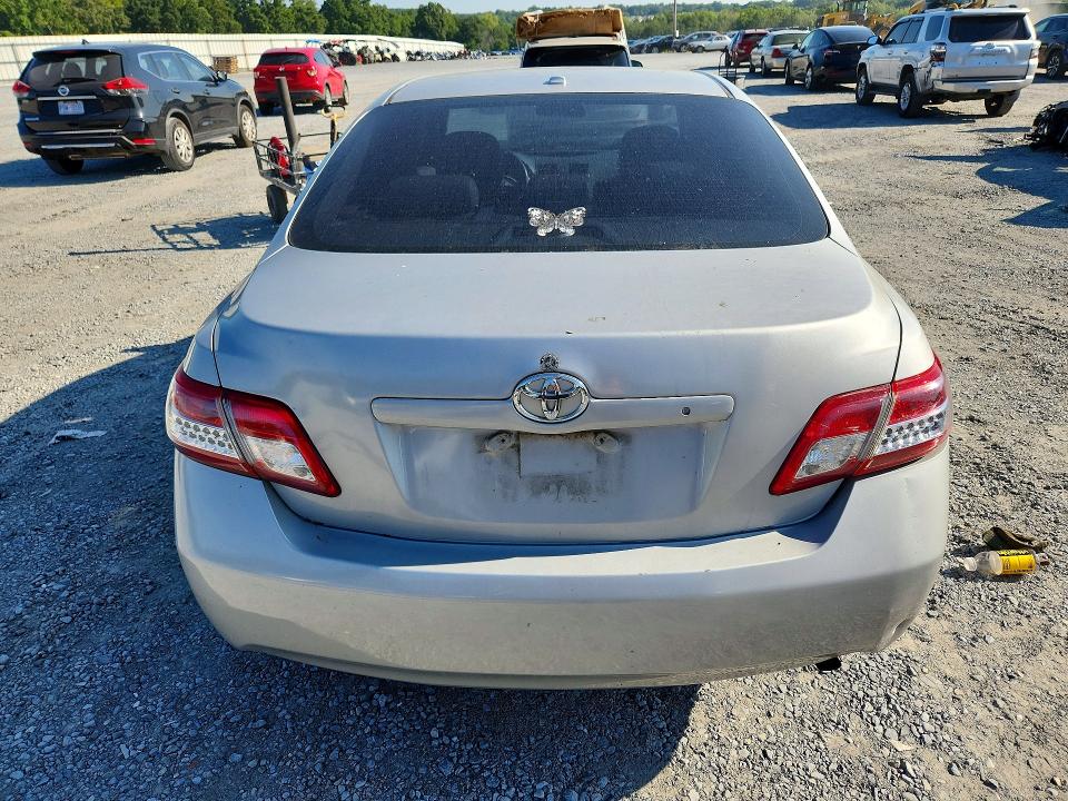 Photo 6 from auction – 2011 TOYOTA CAMRY with VIN 4T1BF3EK5BU742386