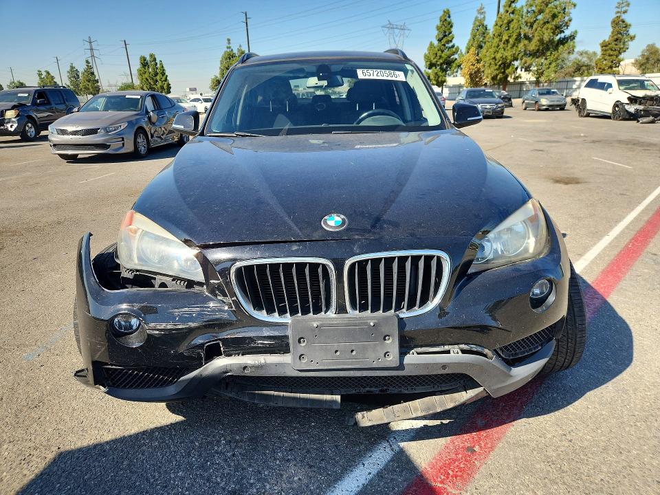Снимка 5 от търг – 2014 BMW X1 с VIN WBAVM1C56EVW53950
