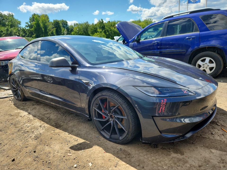 Photo 4 from auction – 2024 TESLA MODEL 3 with VIN 5YJ3E1ET6RF856604