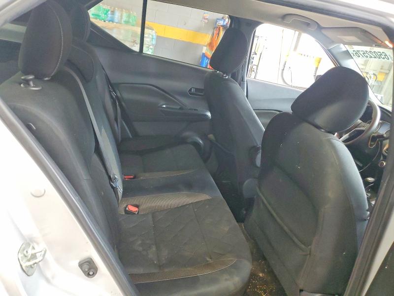 Photo 10 from auction – 2019 NISSAN KICKS with VIN 3N1CP5CU8KL560202