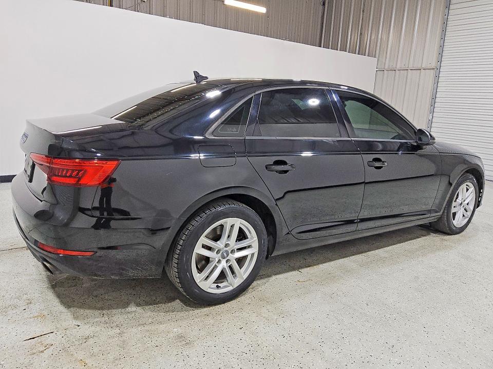 Photo 3 from auction – 2017 AUDI A4 with VIN WAUGNAF40HN014234