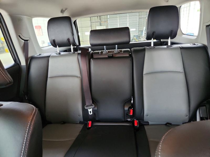 Photo 10 from auction – 2023 TOYOTA 4RUNNER with VIN JTENU5JR7P6204236