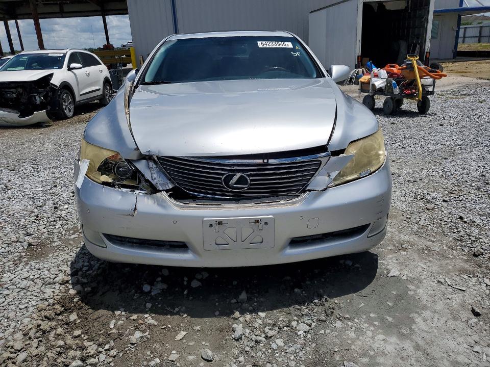 Photo 5 from auction – 2008 LEXUS LS with VIN JTHBL46F285080773