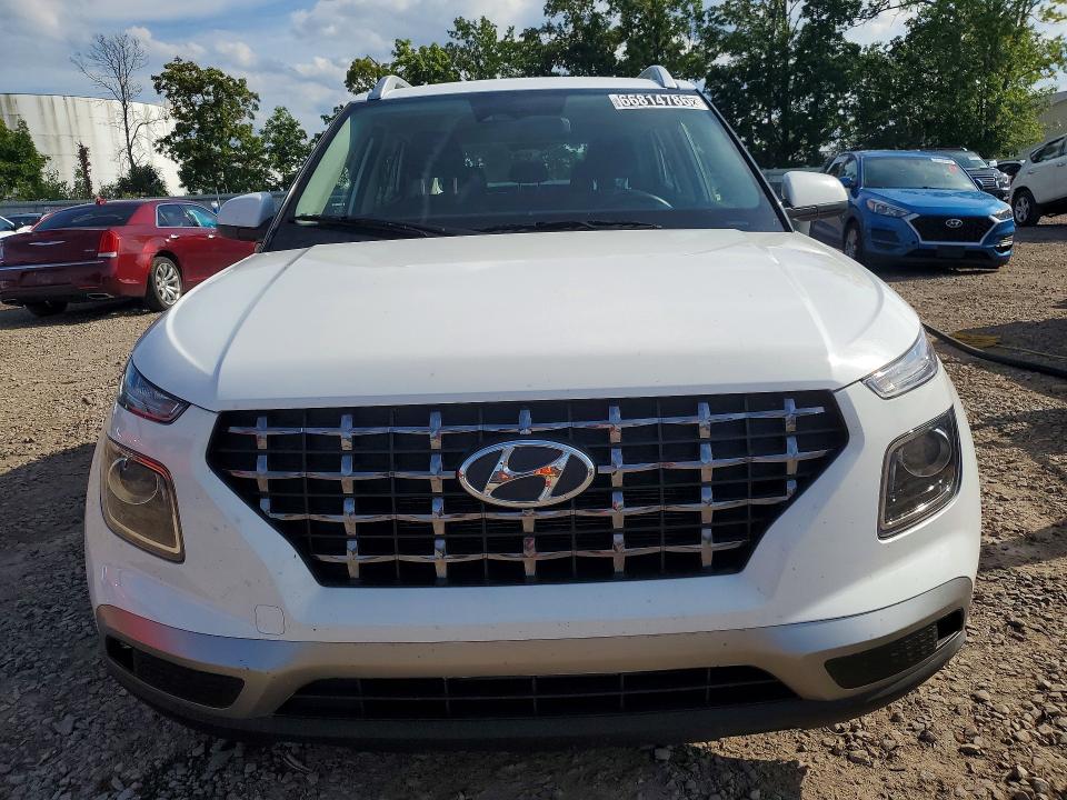 Photo 5 from auction – 2025 HYUNDAI VENUE with VIN KMHRC8A36SU404448