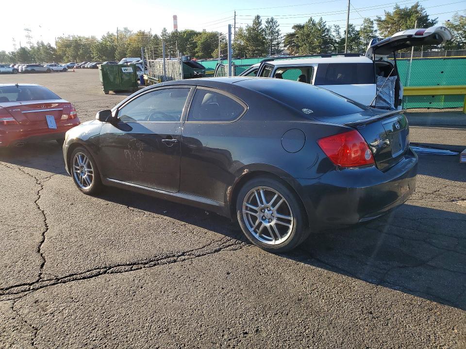 Photo 2 from auction – 2006 SCION TC with VIN JTKDE167060104275