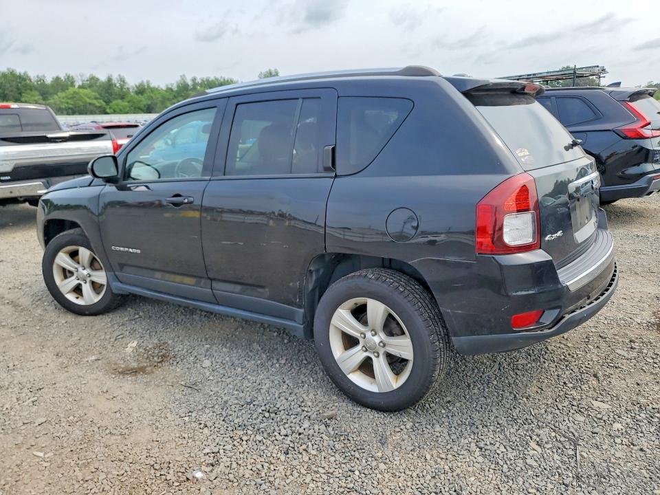 Photo 2 from auction – 2015 JEEP COMPASS with VIN 1C4NJDEB7FD324889