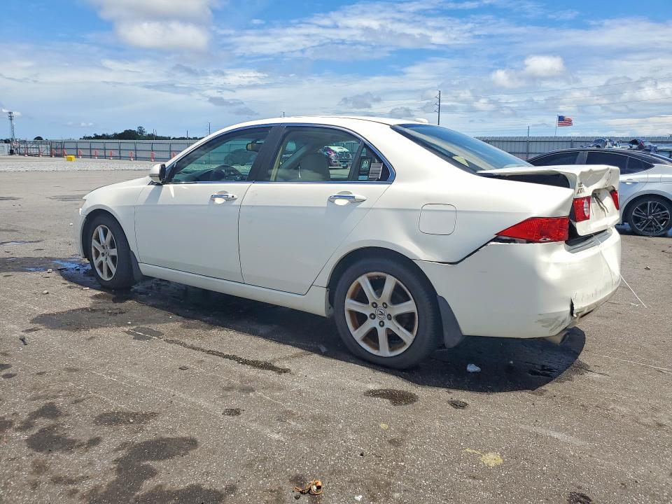 Photo 2 from auction – 2005 ACURA TSX with VIN JH4CL96885C028879