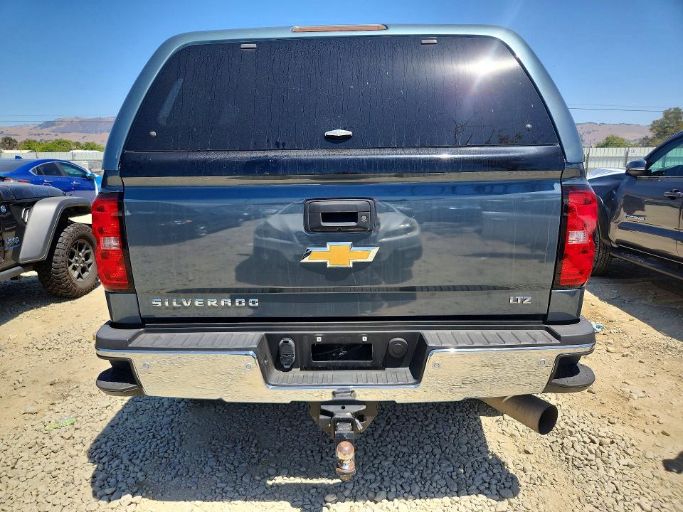 Photo 6 from auction – 2015 CHEVROLET SILVERADO with VIN 1GC2KWE82FZ113229