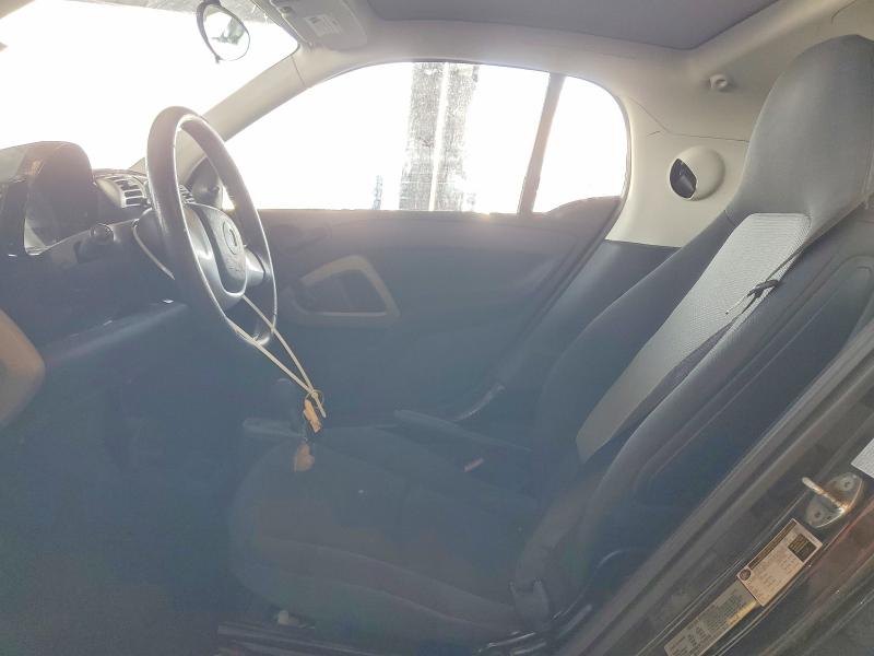 Photo 7 from auction – 2014 SMART FORTWO with VIN WMEEJ3BA6EK753006