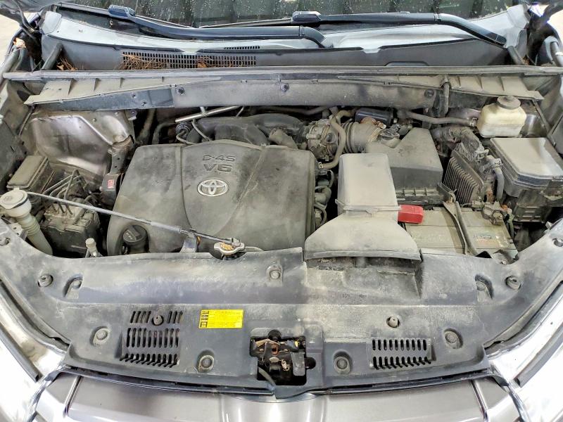 Photo 12 from auction – 2017 TOYOTA HIGHLANDER with VIN 5TDJZRFH0HS453328
