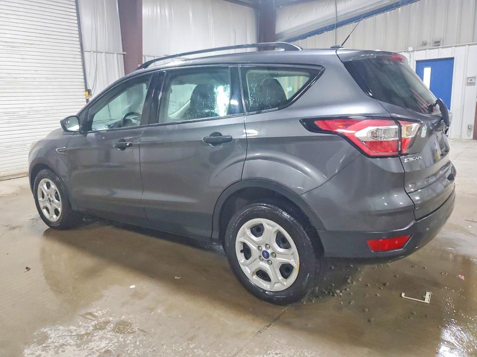 Photo 2 from auction – 2017 FORD ESCAPE with VIN 1FMCU0F70HUC14122