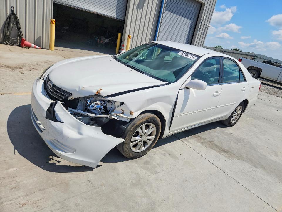 TOYOTA CAMRY 2004 with VIN 4T1BF32K94U075698 - Photo from auction