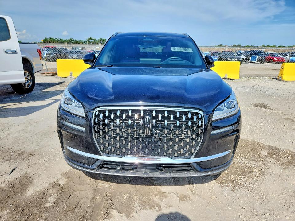 Photo 5 from auction – 2023 LINCOLN CORSAIR with VIN 5LMCJ2CA9PUL02876