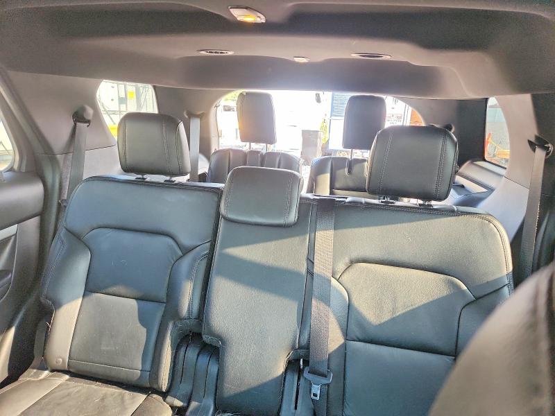 Zdjęcie 10 z aukcji – 2017 FORD EXPLORER z VIN 1FM5K8D81HGC53812