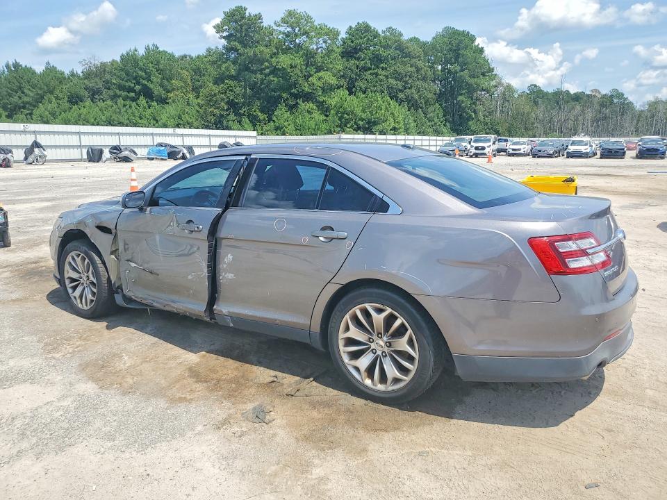 Photo 2 from auction – 2014 FORD TAURUS with VIN 1FAHP2F88EG110807