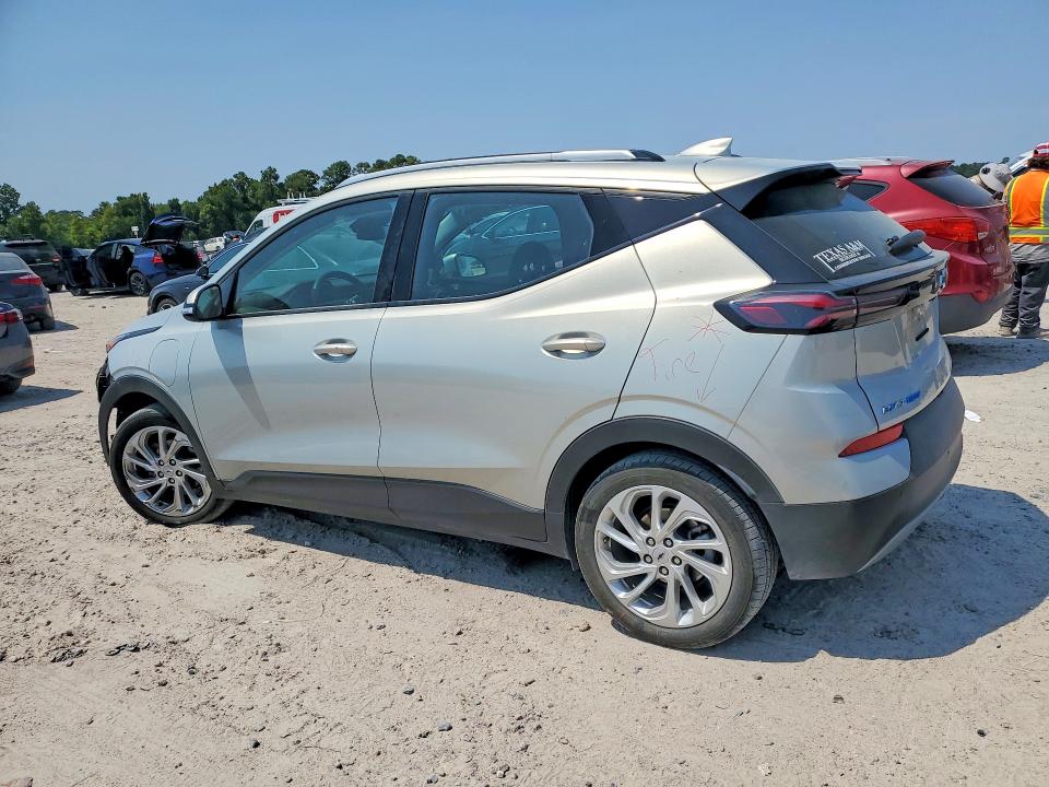 Photo 2 from auction – 2023 CHEVROLET BOLT EUV with VIN 1G1FY6S00P4176299