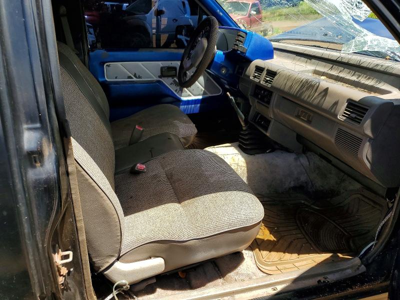 Photo 10 from auction – 1990 ISUZU CONVENTIONAL with VIN JAACL11L0L7236489