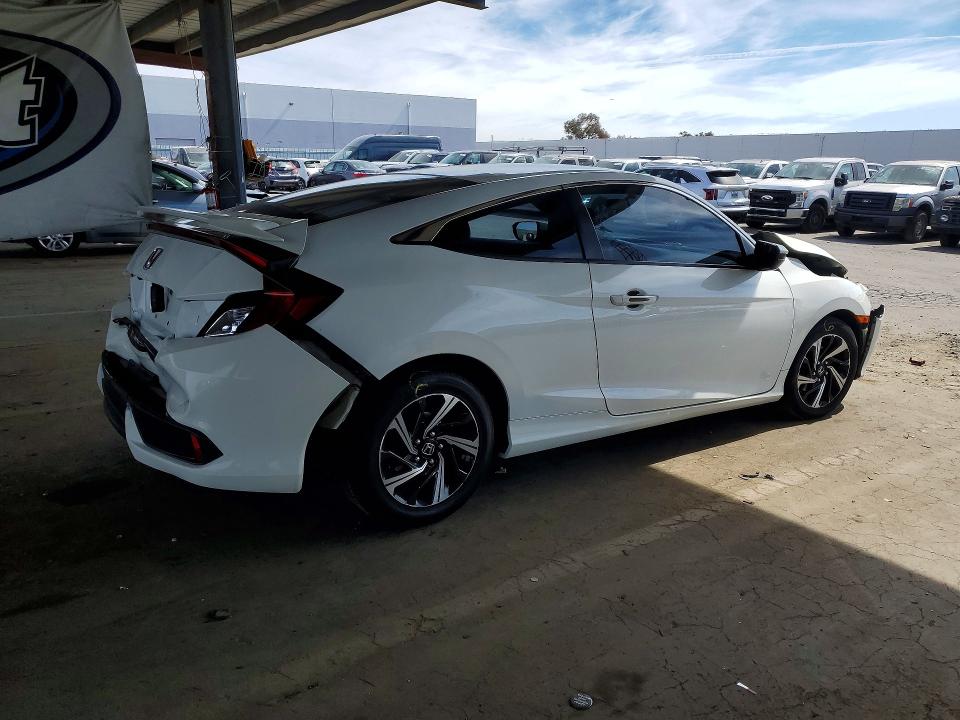 Photo 3 from auction – 2017 HONDA CIVIC with VIN 2HGFC4B58HH303327